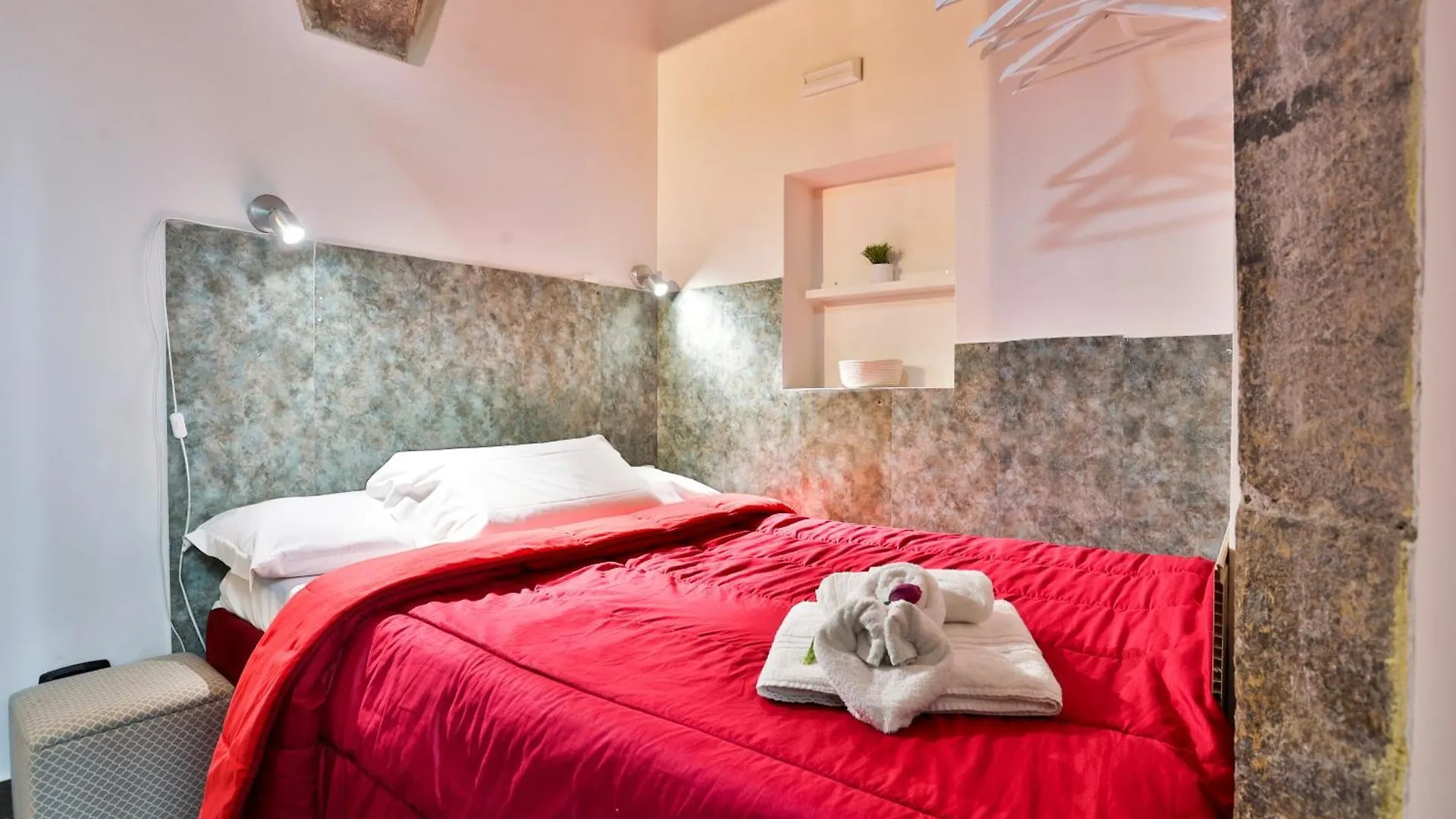 Storico 31 - Tiny & Comfy Studio Apartment Naples