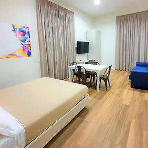  לינה וארוחת בוקר Toledo Place