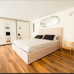 Apartment Napolincentro Loft, Naples